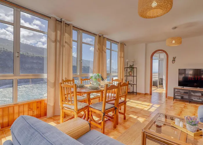 Apartment Oceanview Retreat 50m To With Sunset Terrace And Ensuite Icod De Los Vinos